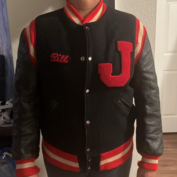 Red and black varsity skookum Jacket - Picture 6 of 6